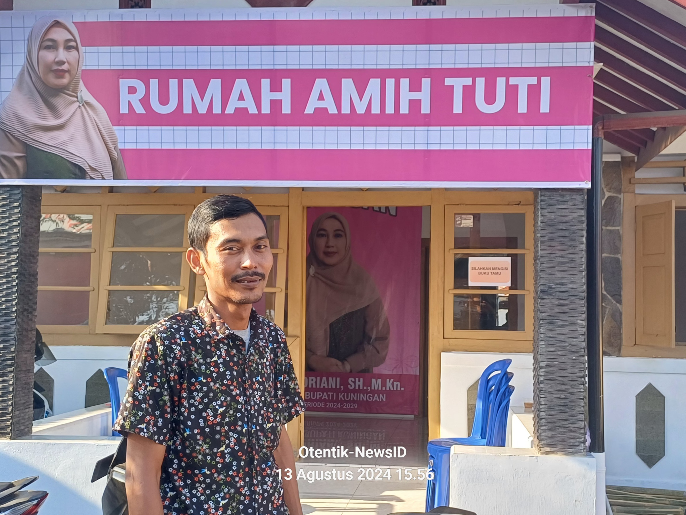 Aris, penjaga Rumah Amih Tuti